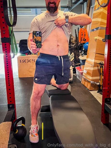 Tod With A Big D naked actress photo