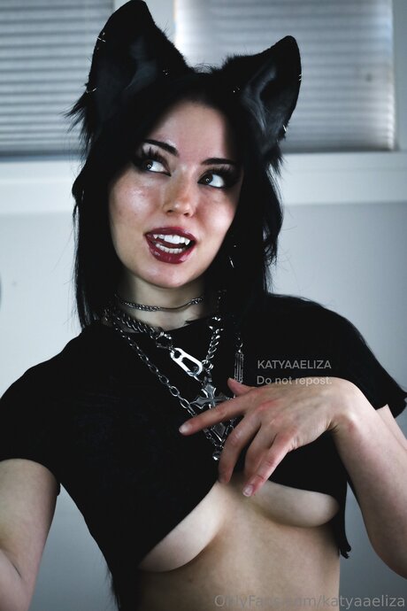 Katyaaeliza pornstar nude pic