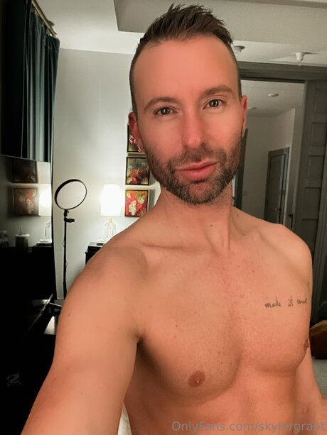 Skylergrant model sexy photos