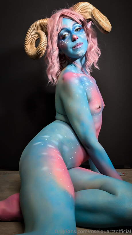 Roseiquartzofficial pornographic star images