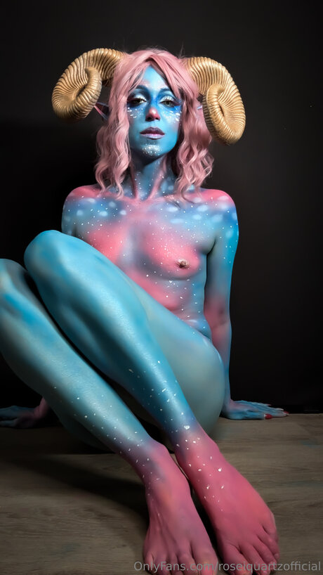 Roseiquartzofficial model hd gallery