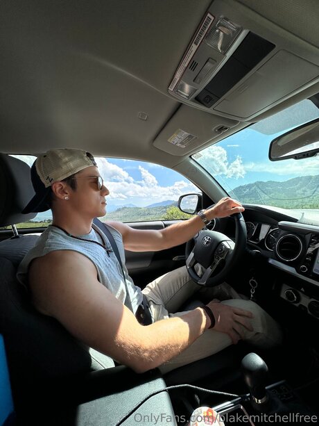 Blakemitchellfree pretty star img