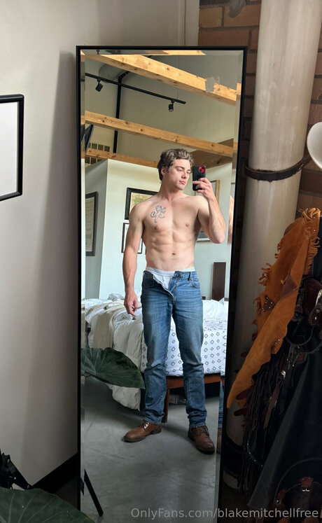 Blakemitchellfree top model pic