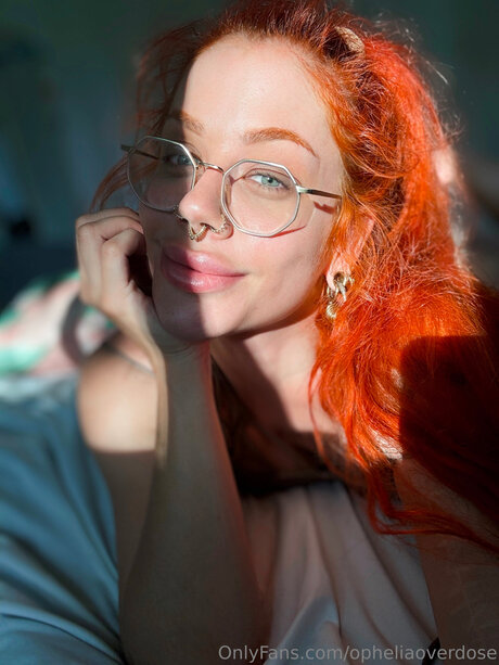 Opheliaoverdose model sexy photos