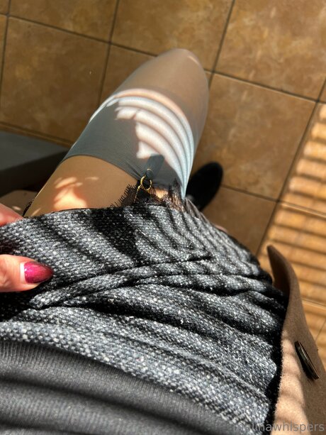 Malinawhispers pornstar nude archive