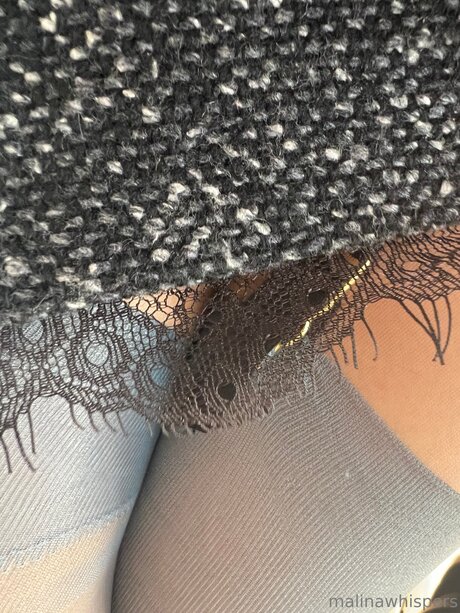 Malinawhispers pornstar top picture