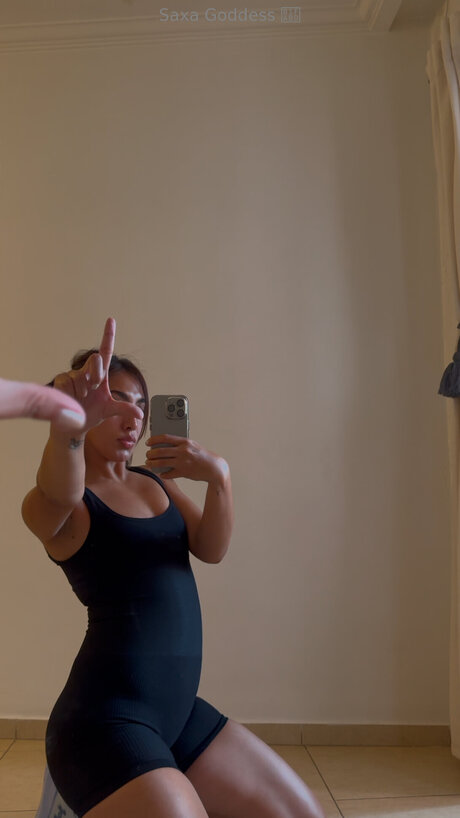 Khaleesisaxa pornstar top photos