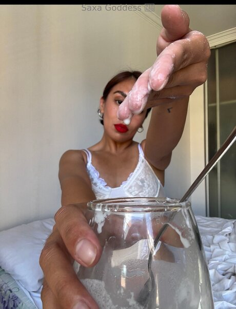 Khaleesisaxa hot pornstar picture