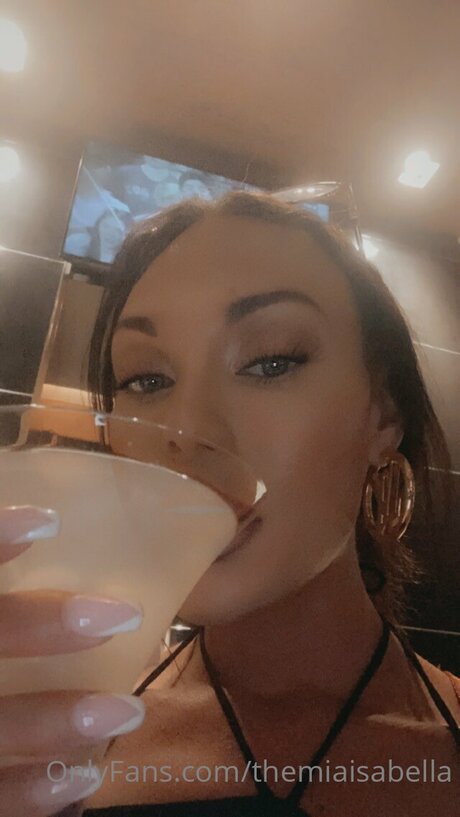 Themiaisabella nudes pornstar gallery