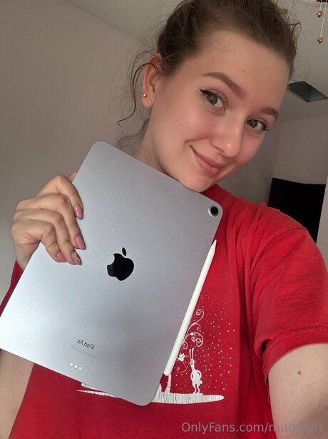 Murrawrr model beautiful galleries