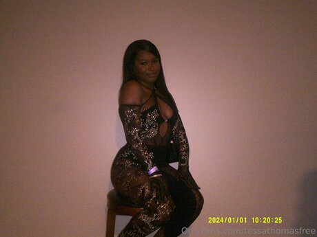 Tessathomasfree model nice galleries