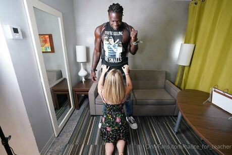 Peachhautewife beautiful pornstar pictures