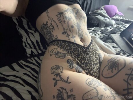 Chlolunaa nice model picture