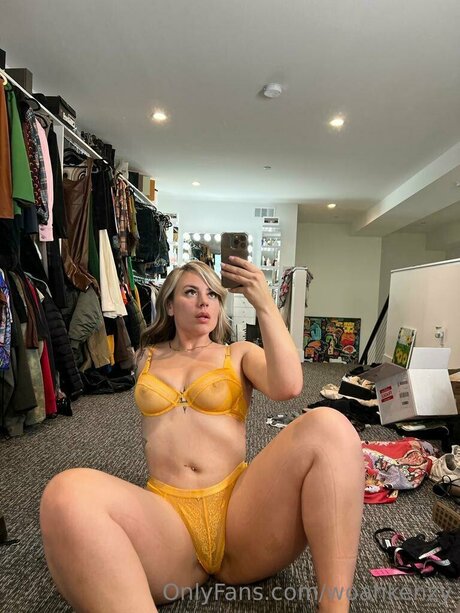 Woahkenzy porn actress images
