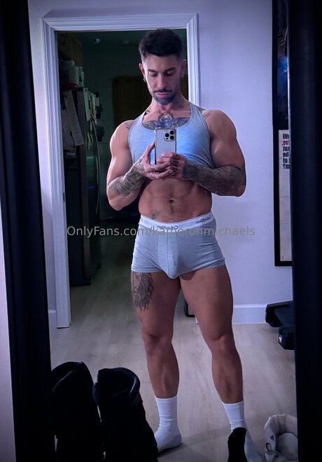 Kameronmichaels star porn gallery