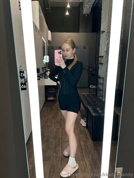 Kkate Candy hd pornstar pic