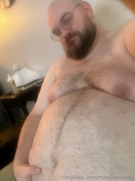 Massivemikela star pornographic gallery