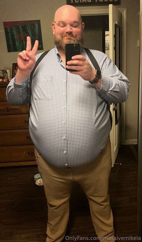 Massivemikela perfect model image