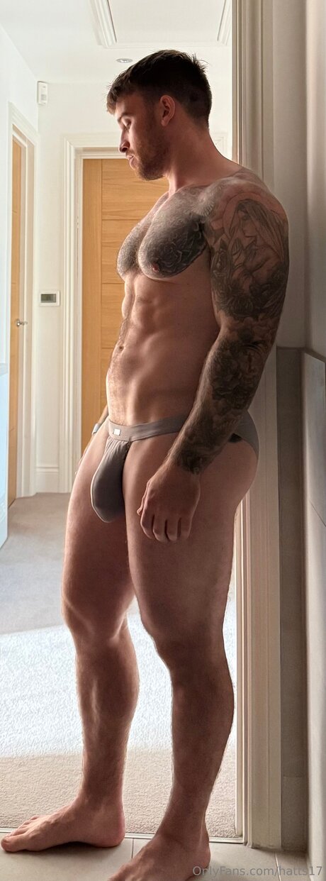 Hatts17 top model pics