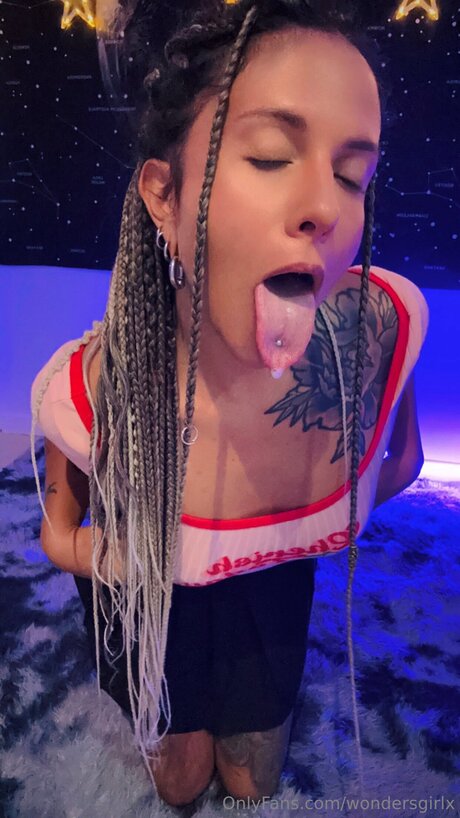 Wondersgirlx pornstar nudes picture