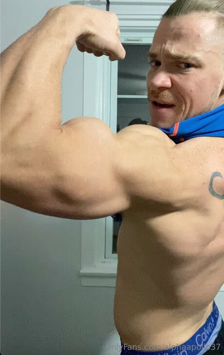 Alphaapollo37 model sexy galleries