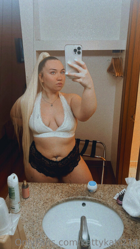 Mrskattycakes porn star photo