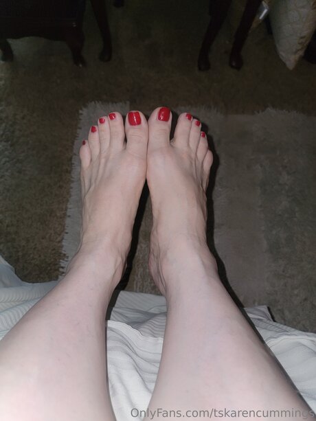 Tskarencummings hot actress pics