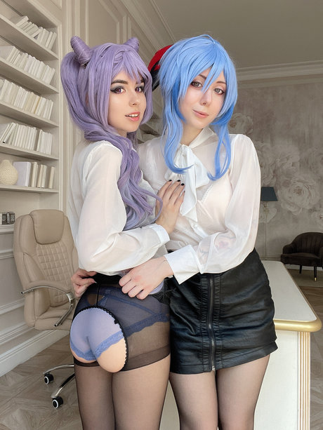 Tasha Bunny and Remi Fox hd pornstar pic