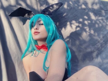 cute blonde onlyfans beautiful xxx pic