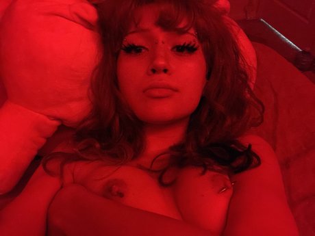 FreakinJulz hot model images