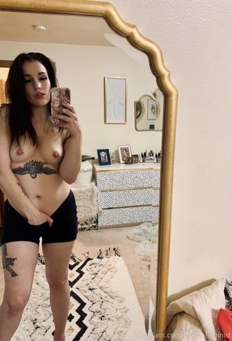 Sweatpants Cher hot actress pic