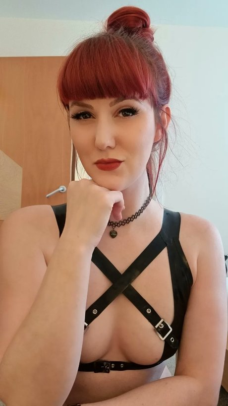 Misu Eevee star free galleries