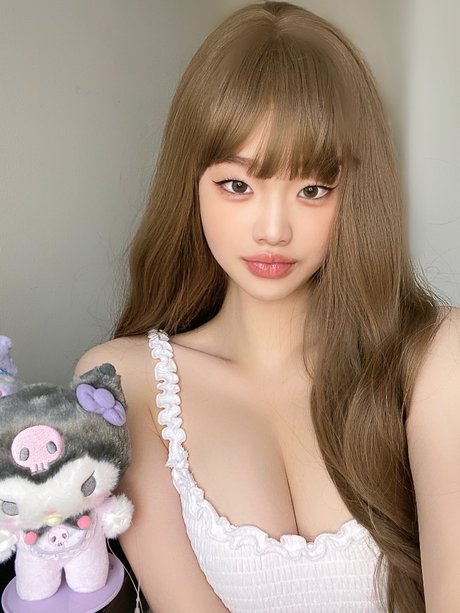 Xyakuma model nice pictures