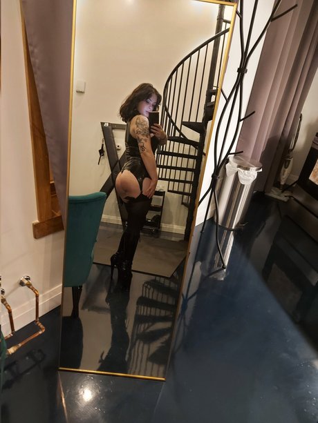 Alpha goddess aurora sexy actress archive