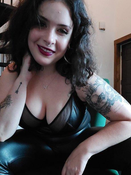 Alpha goddess aurora nudes actress archive