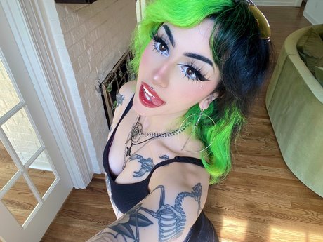 Batz pornstar perfect photos