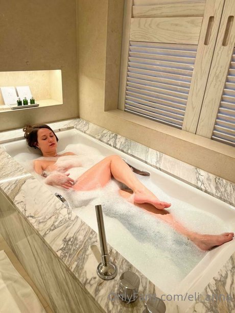 True Elianna model perfect pictures