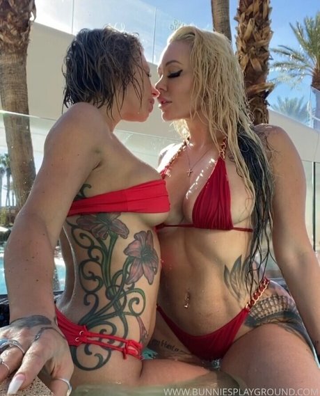 Bunnie Xo pretty pornstar picture