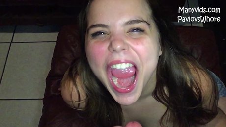 Pavlovs Whore model pretty gallery