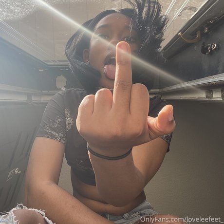 Little Me erotic actress photos