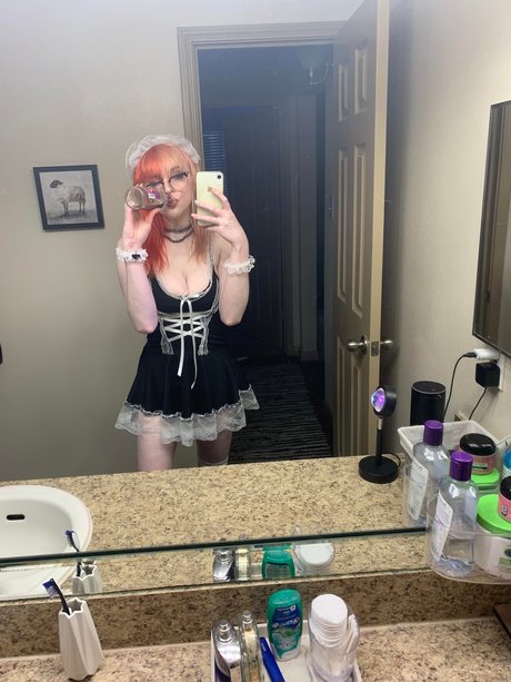 Sad Cthulu pretty actress image