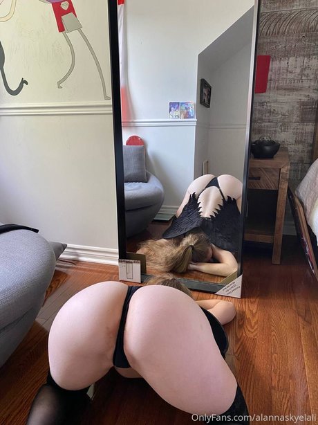 Alanna Laliberte sex pornstar images