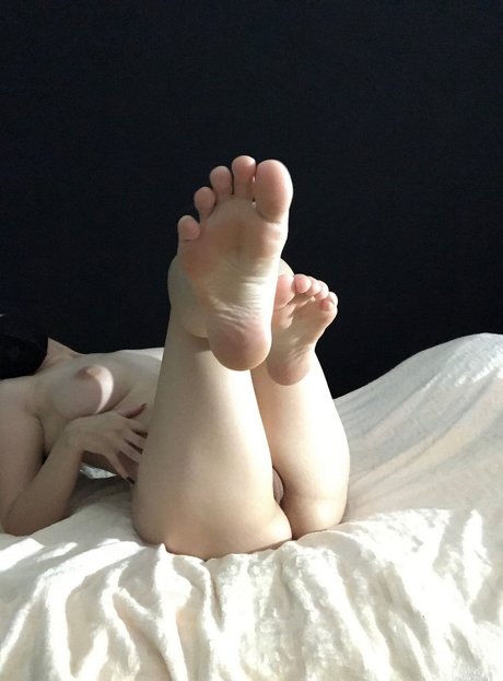 Liraley meme beautiful actress archive