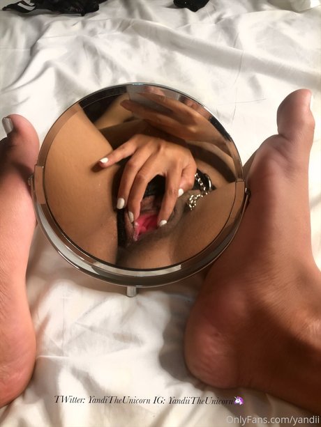 Yandii_ pornstar exclusive pics
