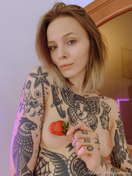 Tattooed Russian pornographic star photos