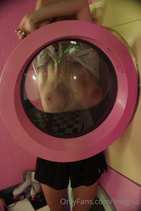 big tits skinny onlyfans porn picture