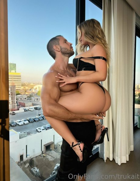 Duncan Saint nudes model photo