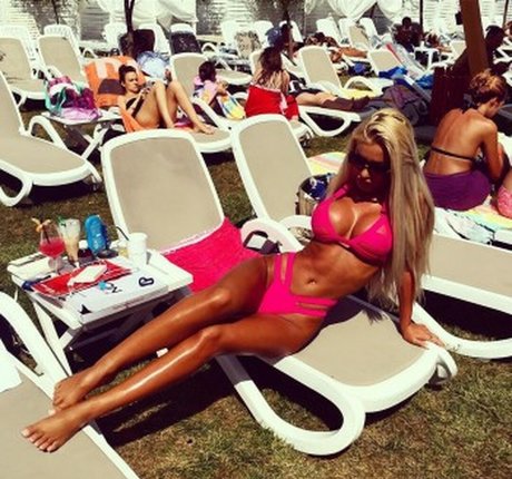 Loredana Chivu pornstar sexy galleries