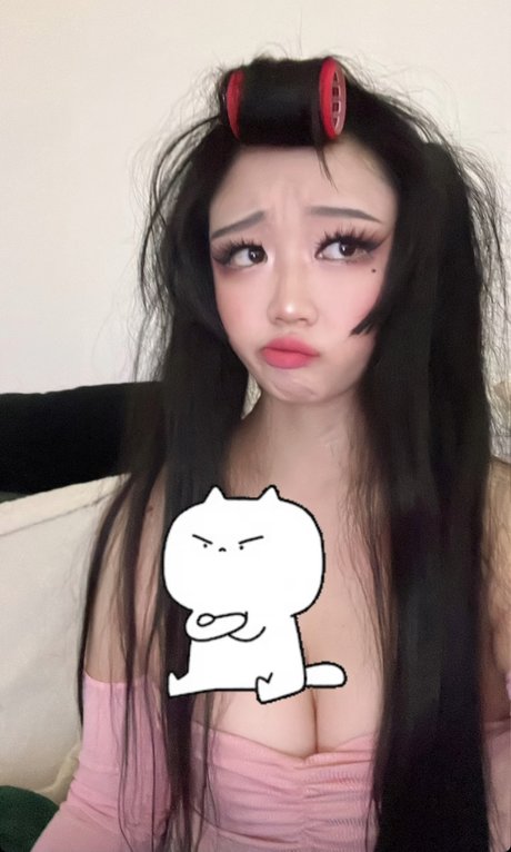 Mooncak eva_ naked model images