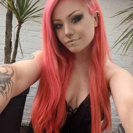 Spoopybeans_ model nude gallery